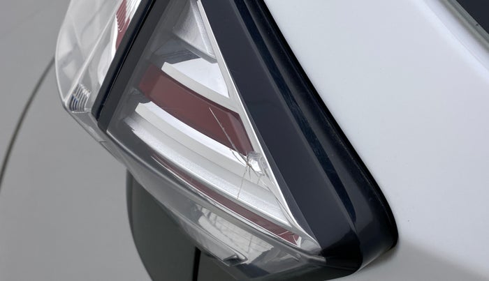 2021 Tata NEXON XM SUNROOF 1.5 RTQ, Diesel, Manual, 20,851 km, Left tail light - Minor damage