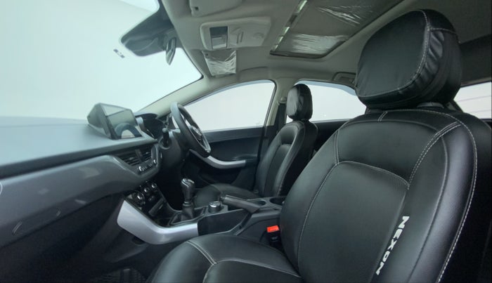 2021 Tata NEXON XM SUNROOF 1.5 RTQ, Diesel, Manual, 20,851 km, Right Side Front Door Cabin