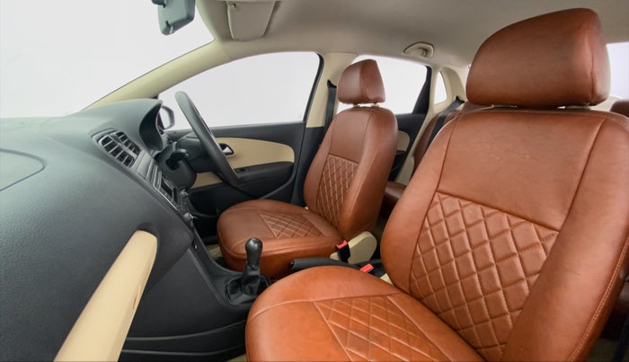 2017 Volkswagen Ameo COMFORTLINE 1.2, Petrol, Manual, 70,916 km, Right Side Front Door Cabin