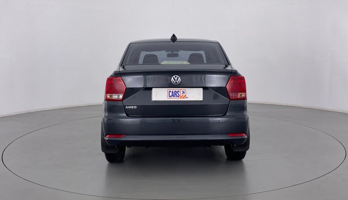 2017 Volkswagen Ameo COMFORTLINE 1.2, Petrol, Manual, 70,916 km, Back/Rear