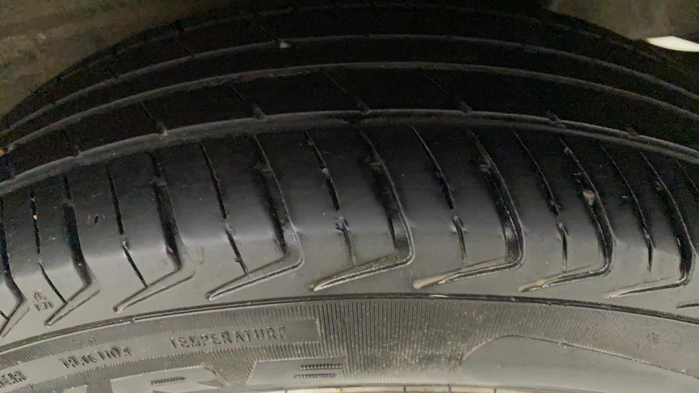 2021 Maruti New Wagon-R LXI CNG (O) 1.0, CNG, Manual, 42,753 km, Left Rear Tyre Tread