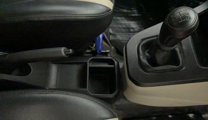 2021 Maruti New Wagon-R LXI CNG (O) 1.0, CNG, Manual, 42,753 km, Gear Lever