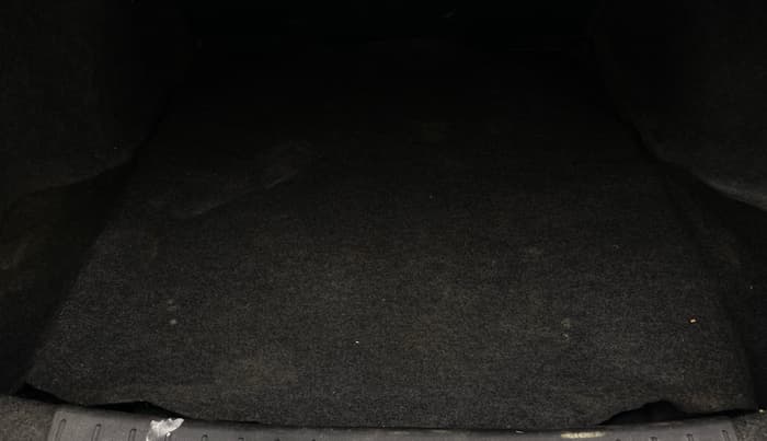 2012 Renault Scala RXZ DIESEL, Diesel, Manual, 1,37,209 km, Boot Inside