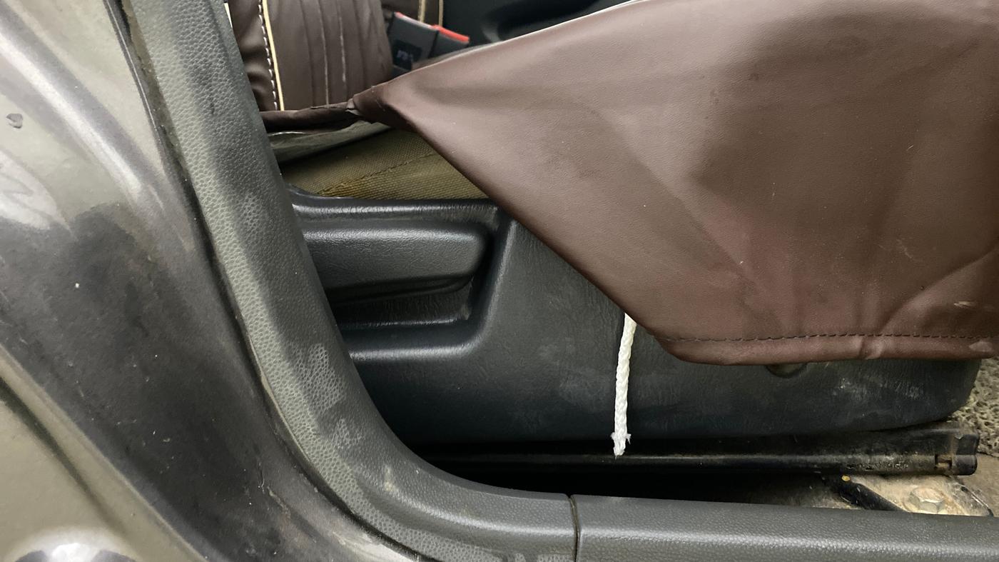 2018 Maruti Alto K10 VXI (O), Petrol, Manual, 45,190 km, Driver Side Adjustment Panel
