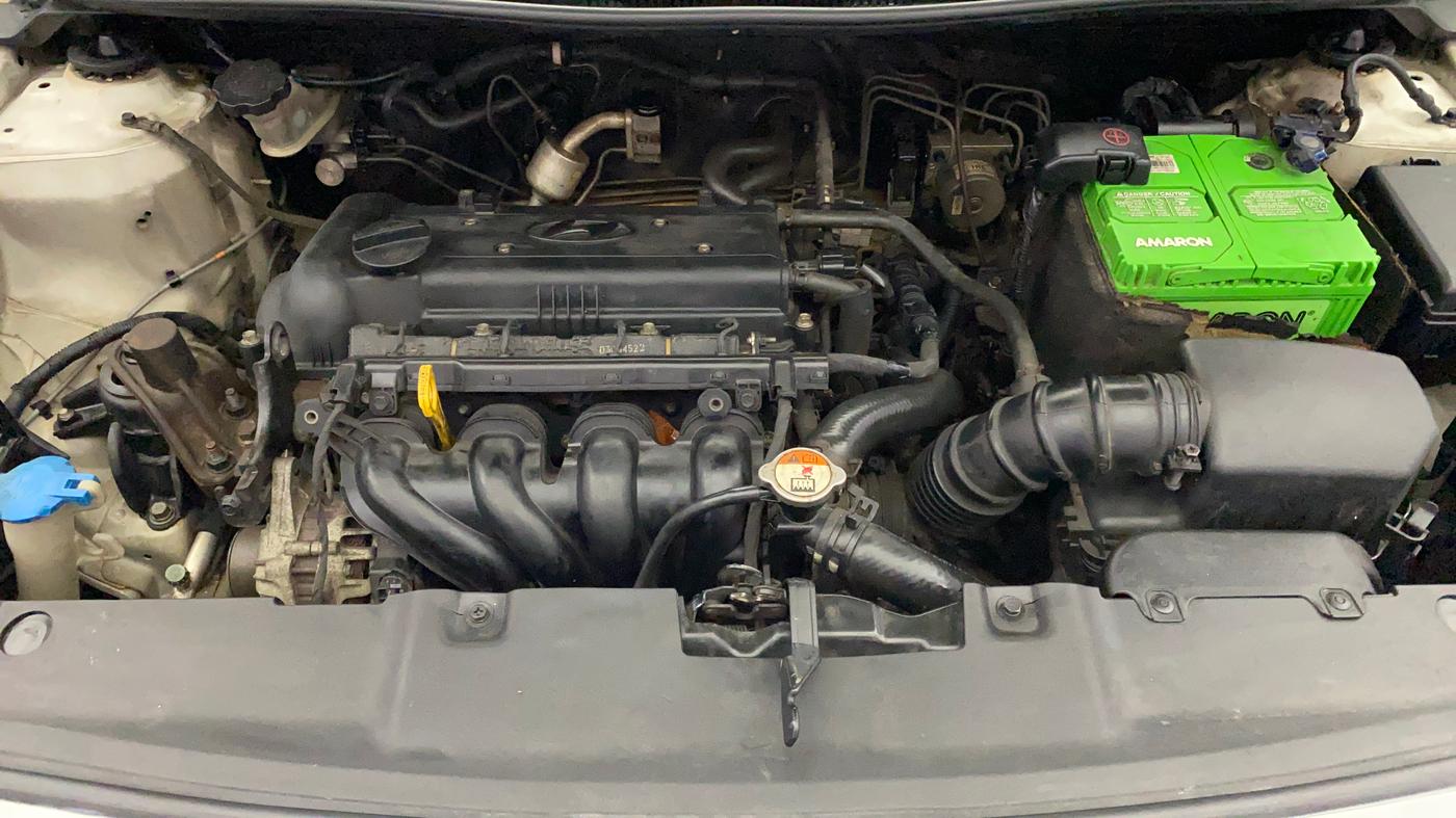 2013 Hyundai Verna FLUIDIC 1.6 VTVT EX, Petrol, Manual, 94,627 km, Engine View