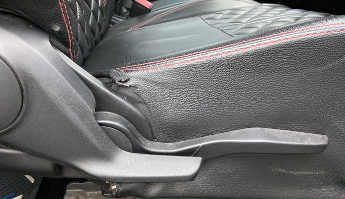 2021 Maruti Baleno ZETA CVT PETROL 1.2, Petrol, Automatic, 45,356 km, Driver Side Adjustment Panel