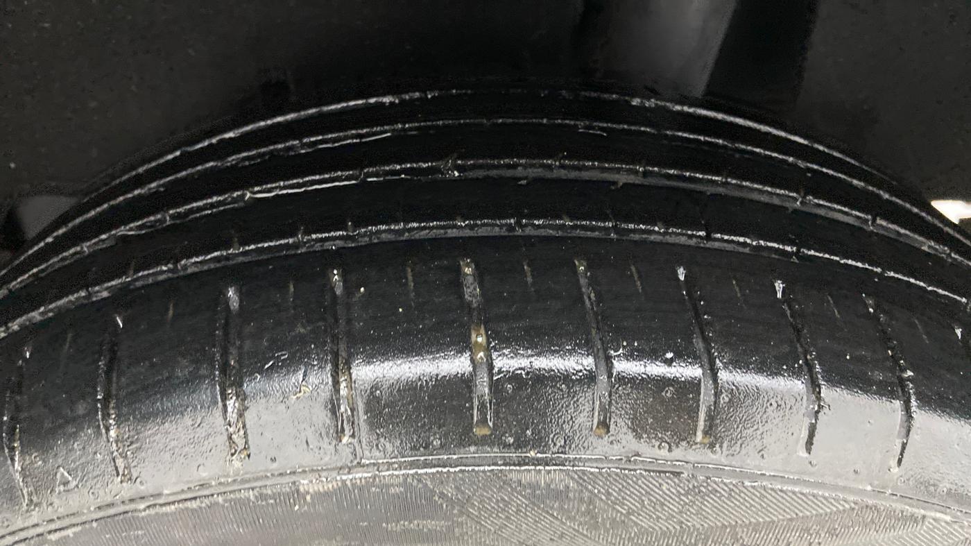 2021 Maruti Baleno ZETA CVT PETROL 1.2, Petrol, Automatic, 45,356 km, Left Rear Tyre Tread