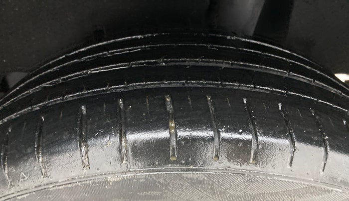 2021 Maruti Baleno ZETA CVT PETROL 1.2, Petrol, Automatic, 45,356 km, Left Rear Tyre Tread