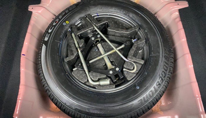 2021 Tata ALTROZ XZ PETROL, Petrol, Manual, 29,427 km, Spare Tyre