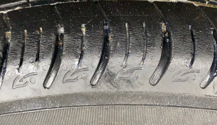 2021 Tata ALTROZ XZ PETROL, Petrol, Manual, 29,427 km, Right Rear Tyre Tread