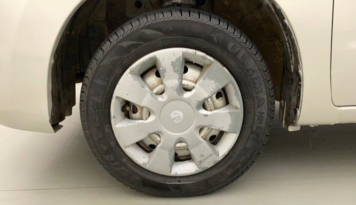2015 Maruti Wagon R 1.0 LXI CNG, CNG, Manual, 83,213 km, Left Front Wheel