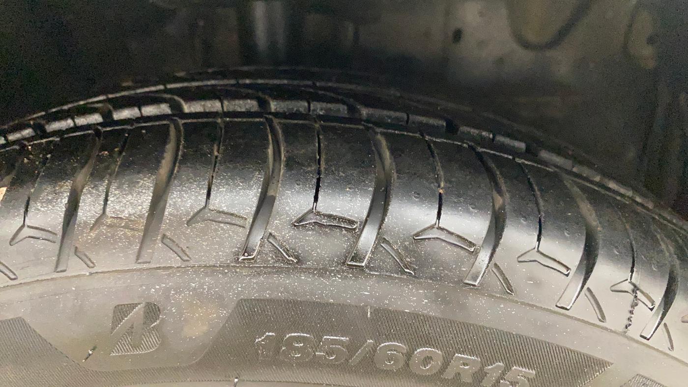 2015 Toyota Etios GD, Diesel, Manual, 86,217 km, Right Front Tyre Tread