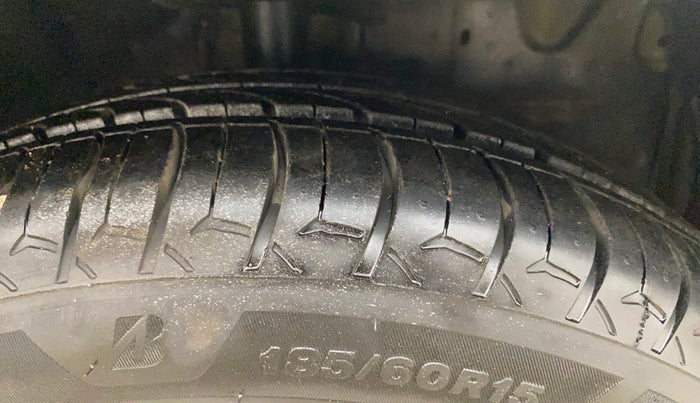 2015 Toyota Etios GD, Diesel, Manual, 86,134 km, Right Front Tyre Tread