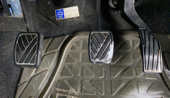 2012 Maruti Swift ZXI D, Petrol, Manual, 96,704 km, Pedals