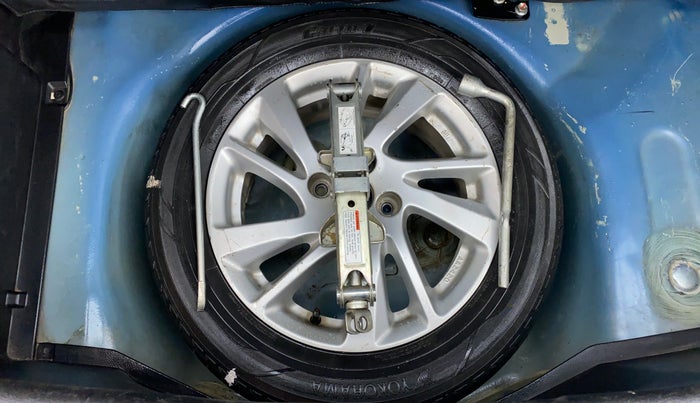 2012 Maruti Swift ZXI D, Petrol, Manual, 96,704 km, Spare Tyre