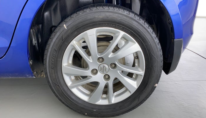 2012 Maruti Swift ZXI D, Petrol, Manual, 96,704 km, Left Rear Wheel