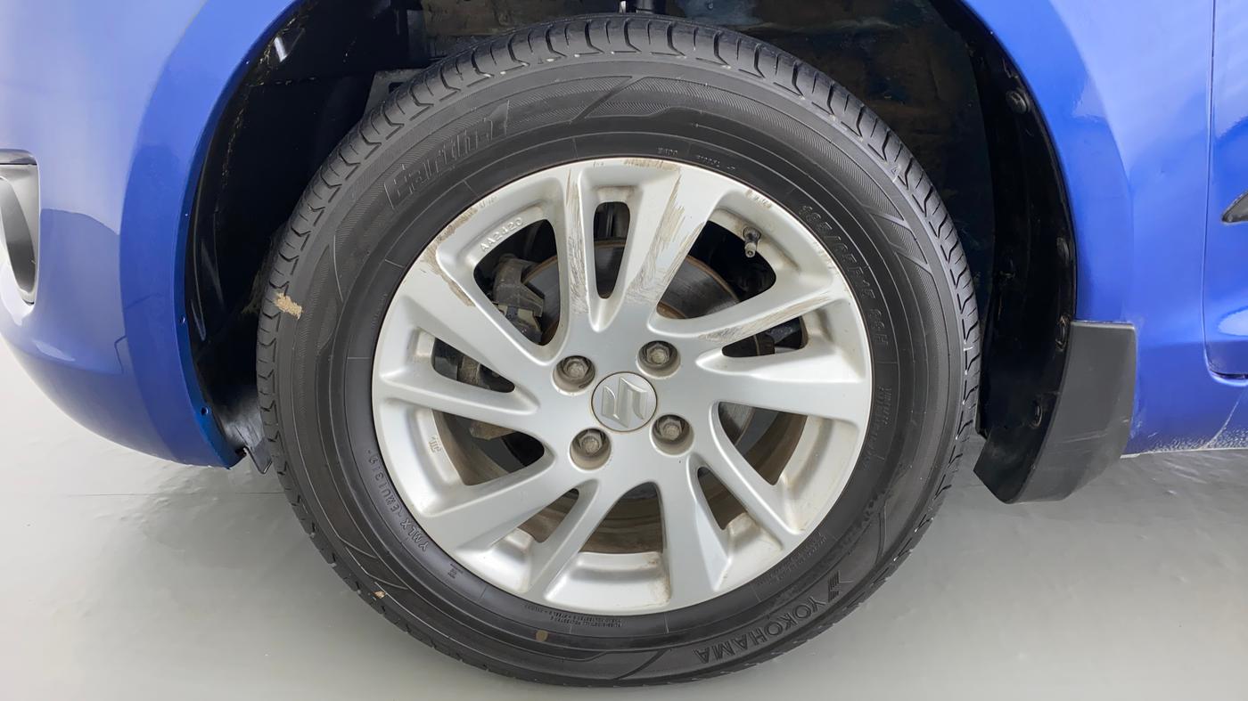2012 Maruti Swift ZXI D, Petrol, Manual, 96,704 km, Left Front Wheel