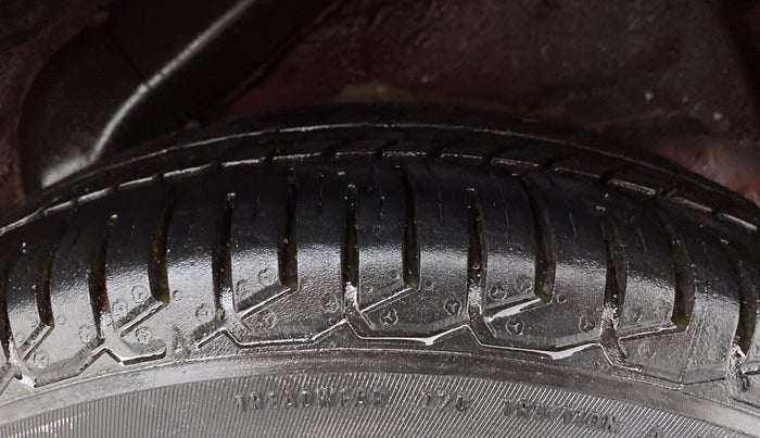 2010 Hyundai i10 MAGNA 1.2, Petrol, Manual, 95,202 km, Left Rear Tyre Tread