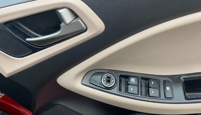 2016 Hyundai Elite i20 MAGNA 1.2, Petrol, Manual, 51,727 km, Driver Side Door Panels Control