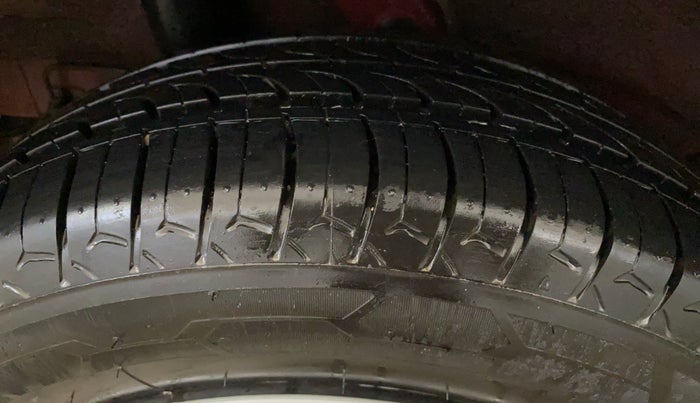 2021 Hyundai VENUE S 1.2, Petrol, Manual, 51,151 km, Right Rear Tyre Tread