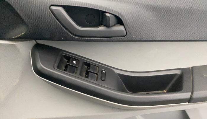 2024 Tata Tiago XT Rhythm CNG, CNG, Manual, 10,513 km, Driver Side Door Panels Control