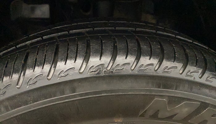 2024 Tata Tiago XT Rhythm CNG, CNG, Manual, 10,513 km, Left Front Tyre Tread