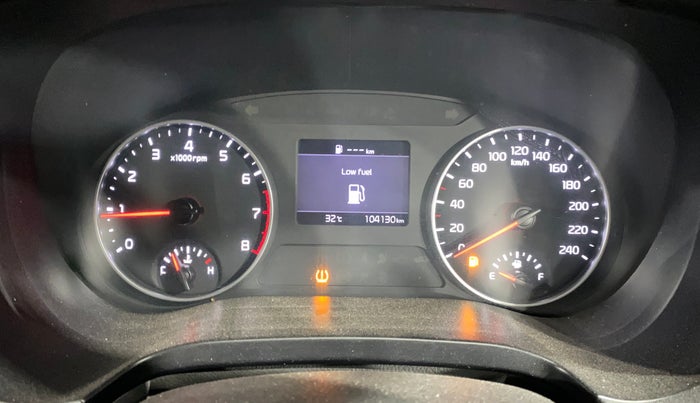 2020 KIA SELTOS HTX 1.5 PETROL, Petrol, Manual, 1,04,109 km, Odometer Image