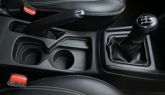 2020 Maruti Vitara Brezza VXI, Petrol, Manual, 26,477 km, Gear Lever