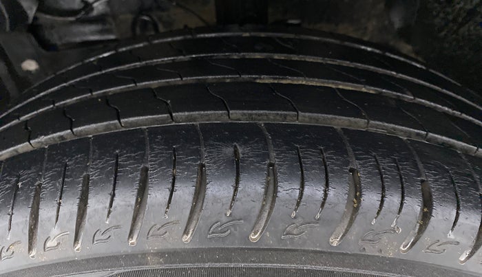 2020 Maruti Vitara Brezza VXI, Petrol, Manual, 26,477 km, Left Front Tyre Tread