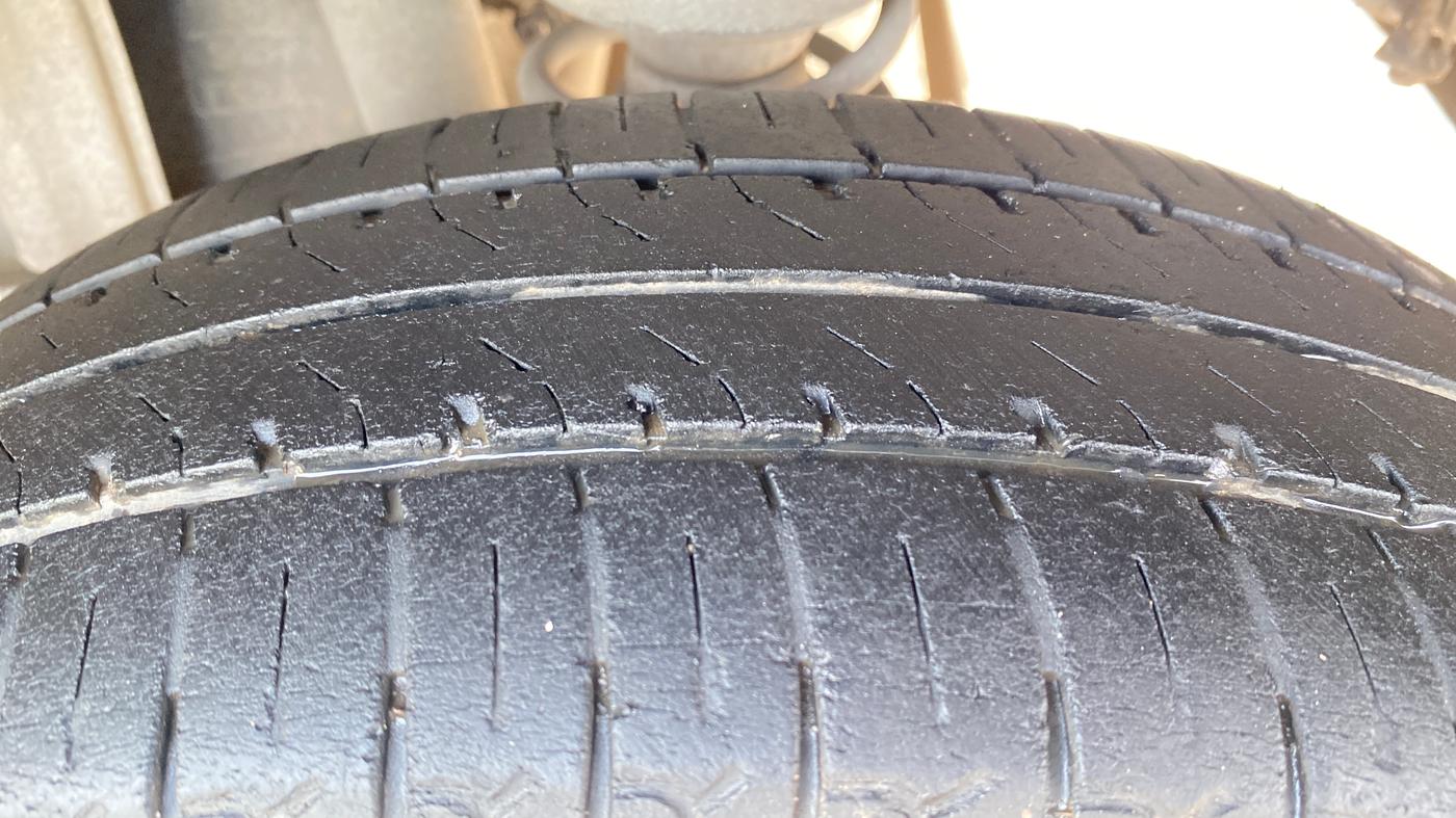 2013 Maruti Alto K10 LXI, CNG, Manual, 99,331 km, Left Rear Tyre Tread