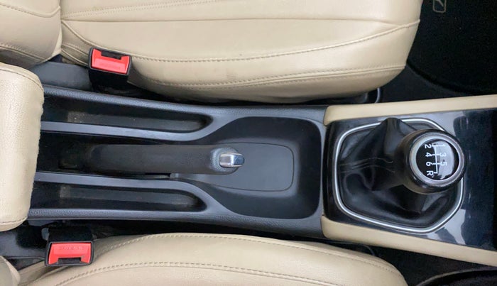 2022 Honda City 1.5L I-VTEC V MT 5TH GEN, Petrol, Manual, 34,201 km, Gear Lever