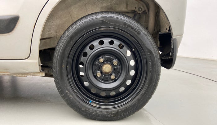 2013 Maruti Wagon R 1.0 VXI, Petrol, Manual, 91,970 km, Left Rear Wheel