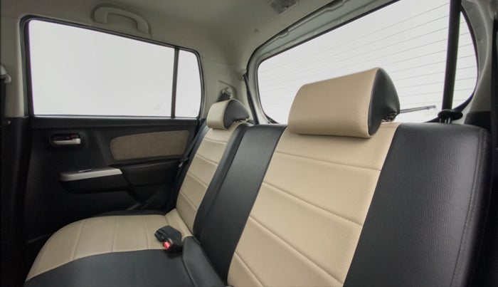 2013 Maruti Wagon R 1.0 VXI, Petrol, Manual, 91,970 km, Right Side Rear Door Cabin