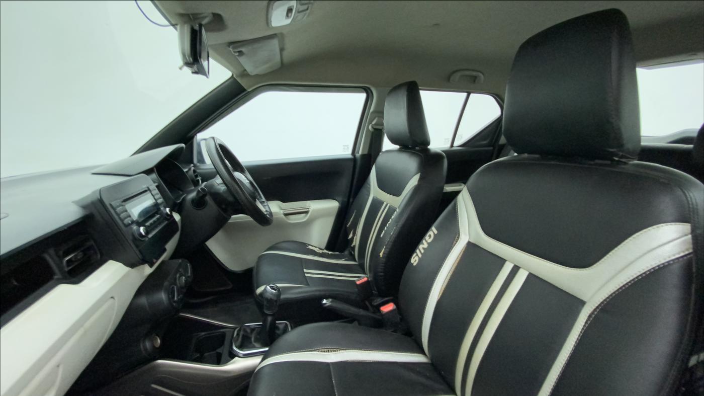 2017 Maruti IGNIS DELTA 1.2, Petrol, Manual, 92,348 km, Right Side Front Door Cabin
