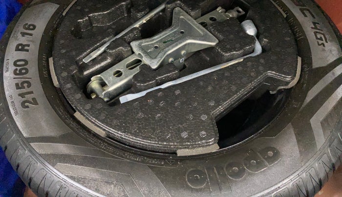 2021 Maruti Vitara Brezza ZXI PLUS DUAL TONE, Petrol, Manual, 48,142 km, Spare Tyre