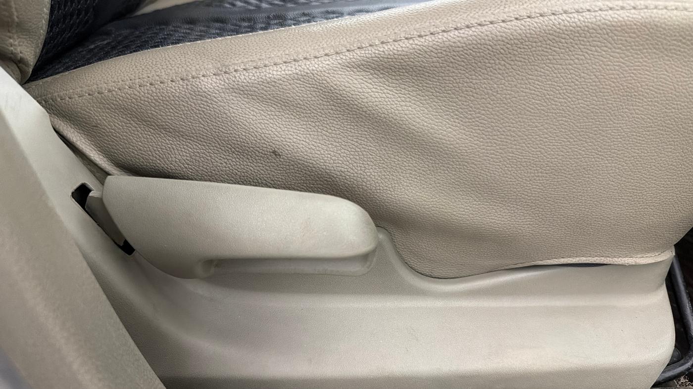 2016 Maruti Celerio ZXI AMT, Petrol, Automatic, 40,224 km, Driver Side Adjustment Panel