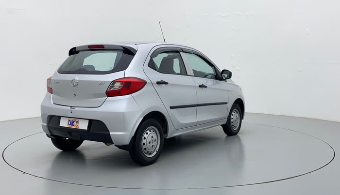 2017 Tata Tiago XM 1.2 REVOTRON, Petrol, Manual, 54,604 km, Right Back Diagonal
