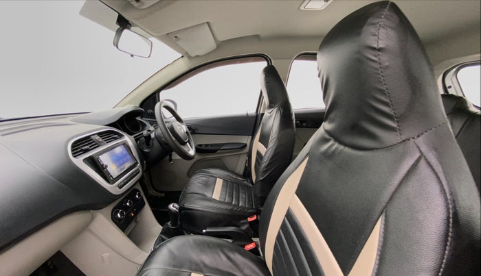 2017 Tata Tiago XM 1.2 REVOTRON, Petrol, Manual, 54,604 km, Right Side Front Door Cabin