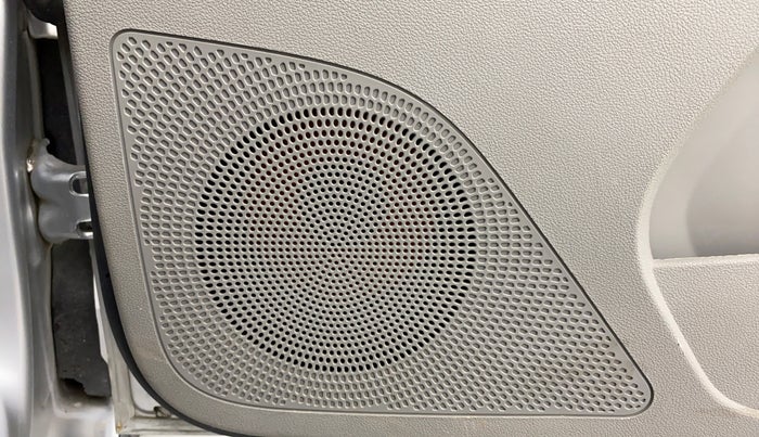 2017 Tata Tiago XM 1.2 REVOTRON, Petrol, Manual, 54,604 km, Speaker