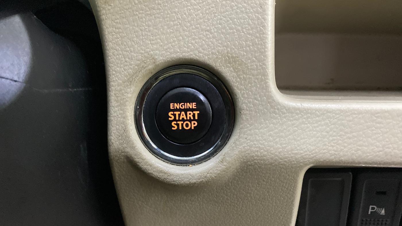 2017 Maruti Ciaz ALPHA 1.4 PETROL, Petrol, Manual, 70,577 km, Keyless Start/ Stop Button