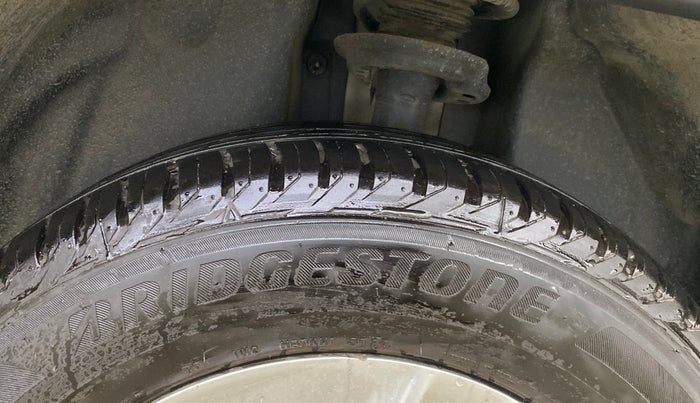 2019 Jeep Compass SPORT 1.4 PETROL, Petrol, Manual, 11,379 km, Left Rear Tyre Tread