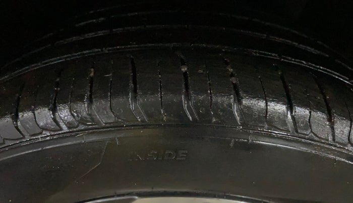 2019 Hyundai VENUE SX PLUS 1.0 TURBO DCT, Petrol, Automatic, 33,485 km, Left Rear Tyre Tread