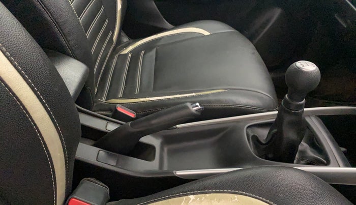 2017 Maruti Baleno ZETA PETROL 1.2, Petrol, Manual, 76,452 km, Gear Lever