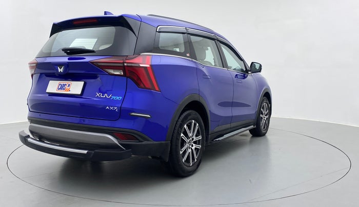 2021 Mahindra XUV700 AX 7 P AT 7 STR, Petrol, Automatic, 11,173 km, Right Back Diagonal