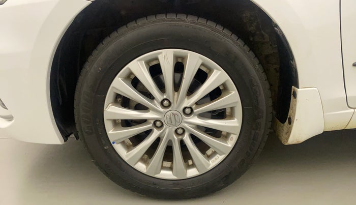 2021 Maruti Ciaz DELTA 1.5 SHVS MT PETROL, Petrol, Manual, 31,045 km, Left Front Wheel