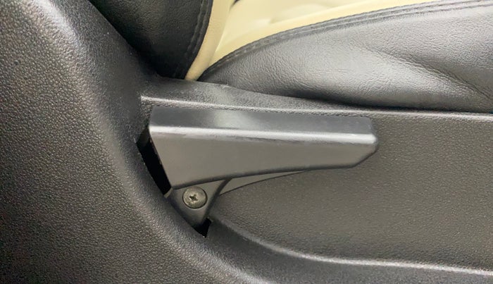 2019 Tata Tiago XZ PETROL, Petrol, Manual, 65,772 km, Driver Side Adjustment Panel