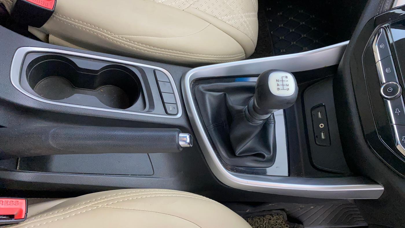 2020 MG HECTOR SUPER 1.5 PETROL, Petrol, Manual, 55,775 km, Gear Lever