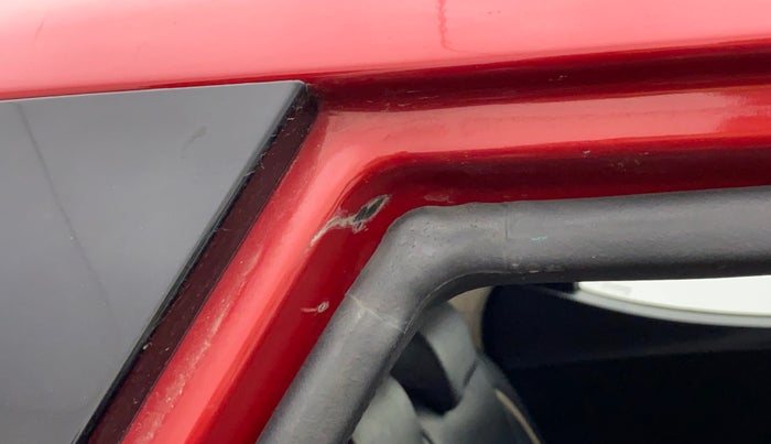 2019 Mahindra XUV300 W8 1.5 DIESEL, Diesel, Manual, 86,481 km, Right C pillar - Minor scratches
