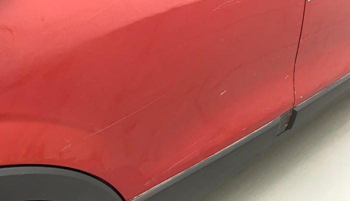 2019 Mahindra XUV300 W8 1.5 DIESEL, Diesel, Manual, 86,481 km, Right rear door - Minor scratches