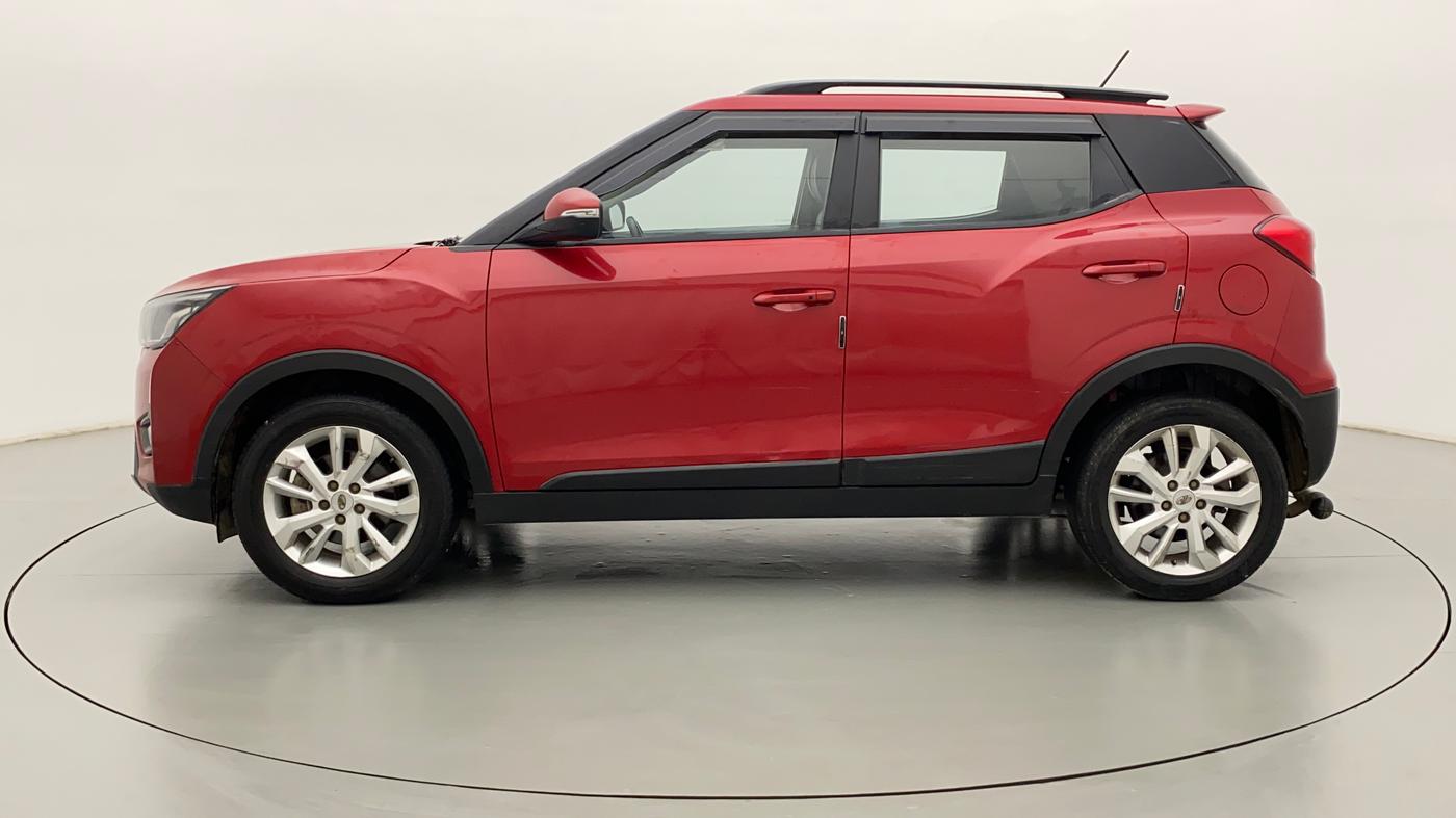 2019 Mahindra XUV300 W8 1.5 DIESEL, Diesel, Manual, 86,481 km, Left Side